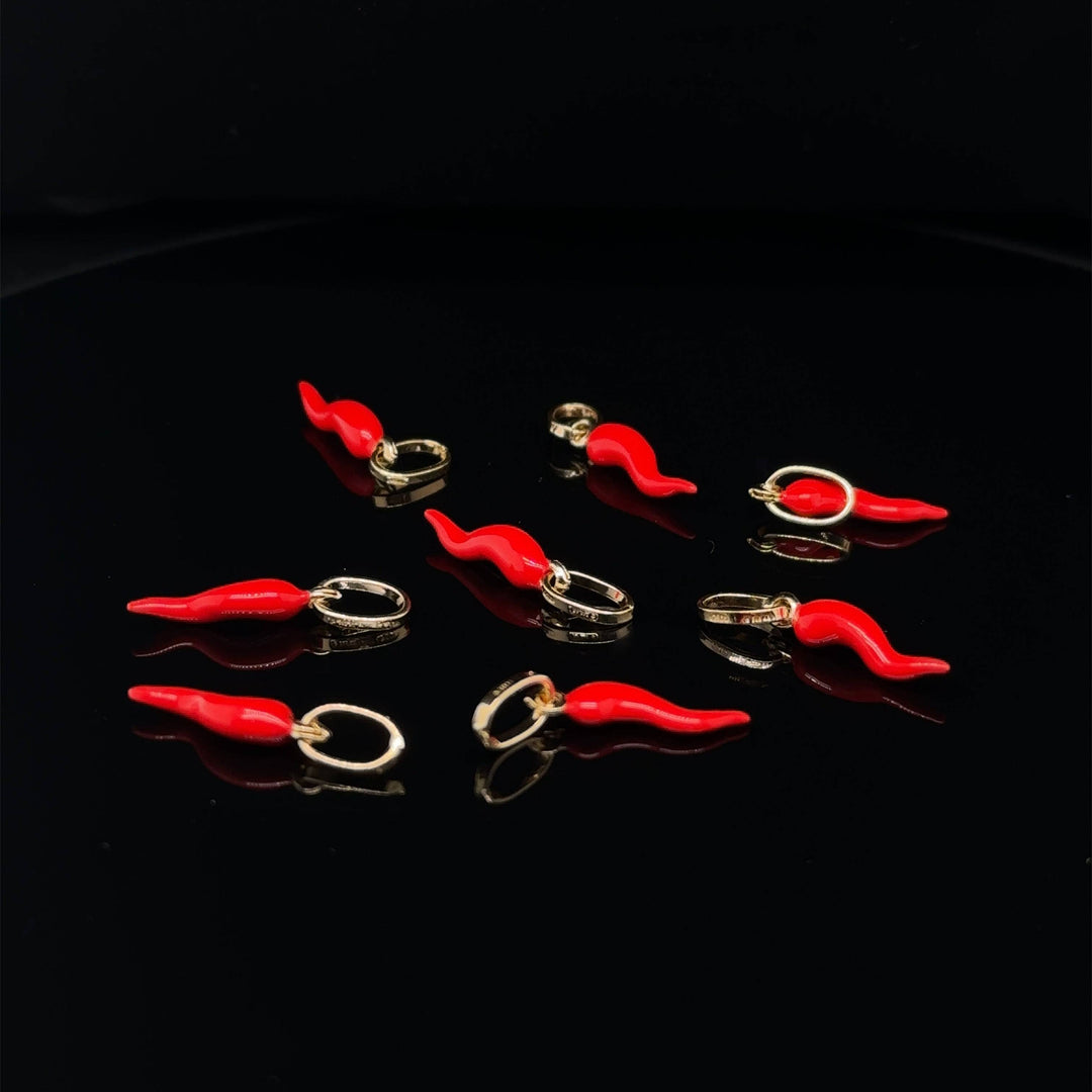 Red Lucky Corno Pendant - okonii